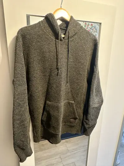 Polerón con capucha gris oscuro para hombre - miniatura 1