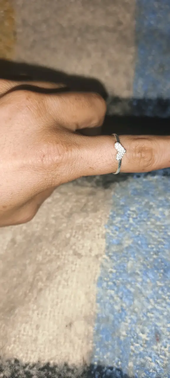 Anillo de plata con corazón de diamantes - 2