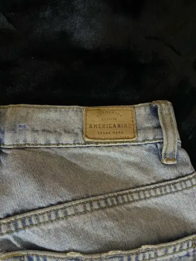 Jeans de mezclilla para mujer - miniatura 3