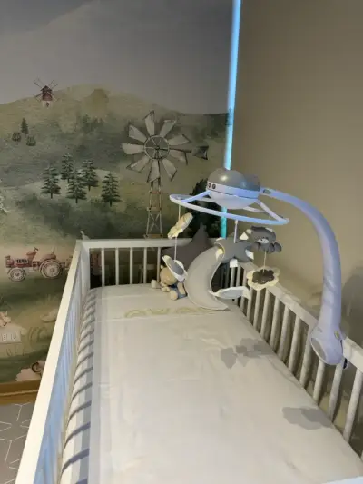 Móvil para cuna, marca infantino - miniatura 3