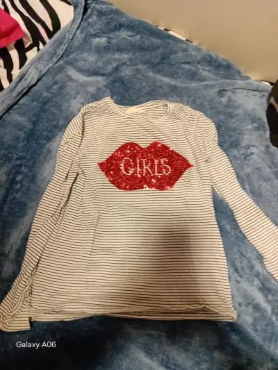 Polera para niña con diseños - miniatura 1