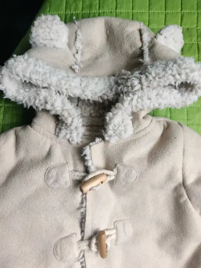 Abrigo infantil con capucha orejas Zara Mini - miniatura 1
