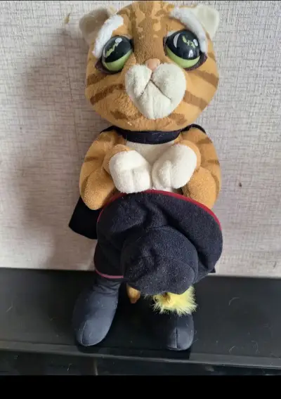 Peluche de gato con botas de peluche suave - miniatura 1