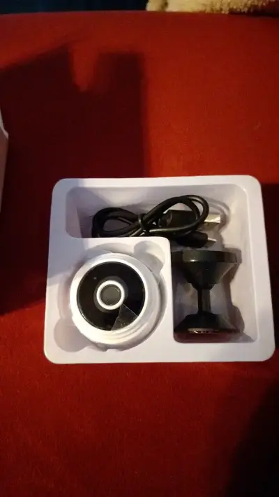 Cámara IP Inalámbrica A9 color blanco con Batería - miniatura 3
