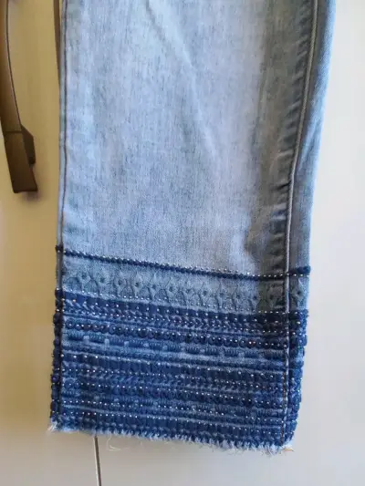 Jeans de mujer con detalles bordados marca Liolà - miniatura 5