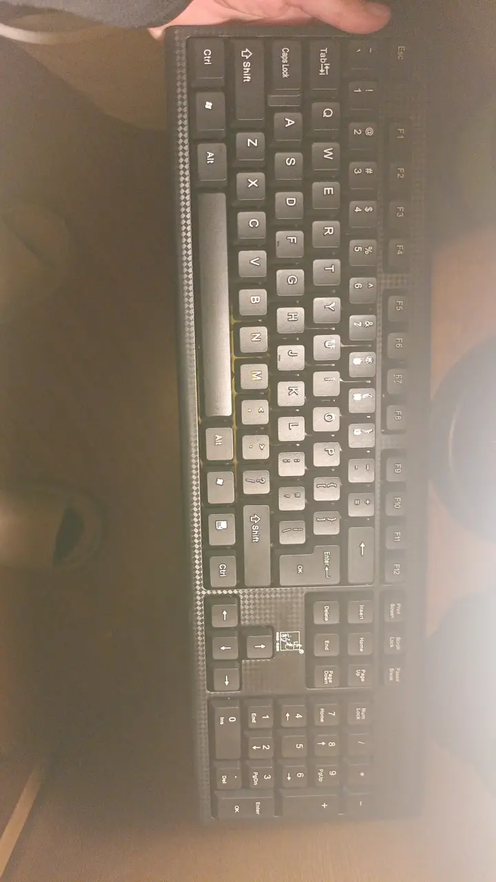 Teclado mecánico retroiluminado para gaming