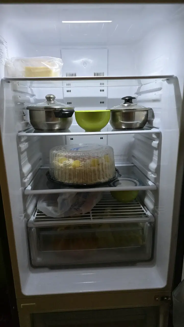 Refrigerador No Frost con Control Digital - 4