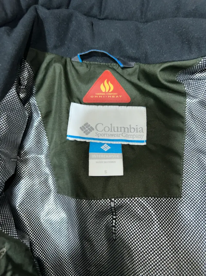 Chaqueta Columbia verde con capucha y tecnología Omni-Heat - 5