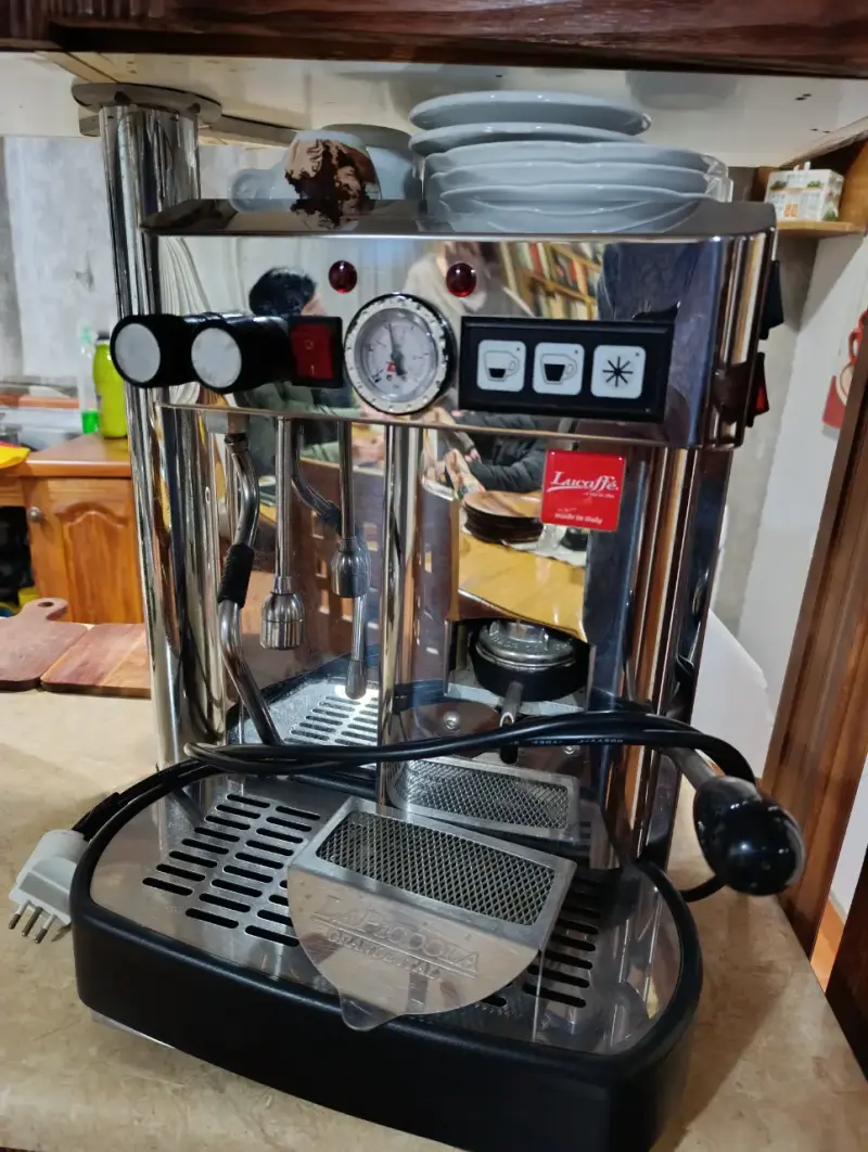 Máquina de café lucaffe cecilia I