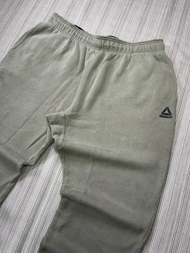 Pantalones deportivos Reebok - 2