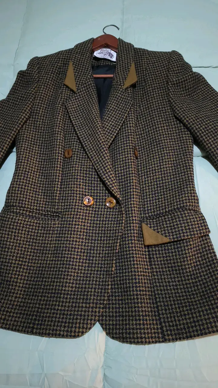 Blazer vintage de lana con diseño a cuadros - 1