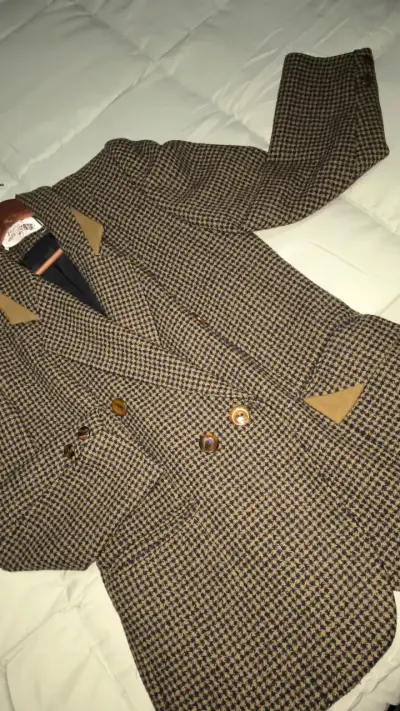 Blazer vintage de lana con diseño a cuadros - miniatura 5