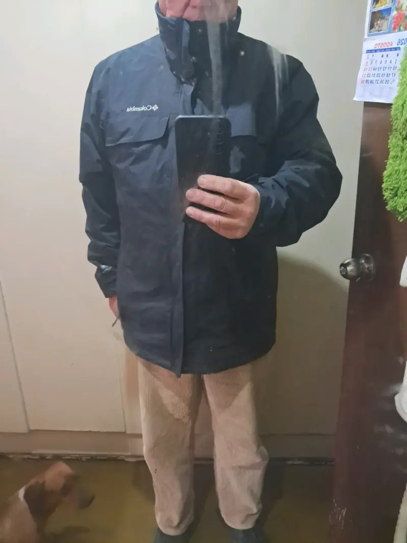 Chaqueta impermeable Columbia negra para hombre - 1