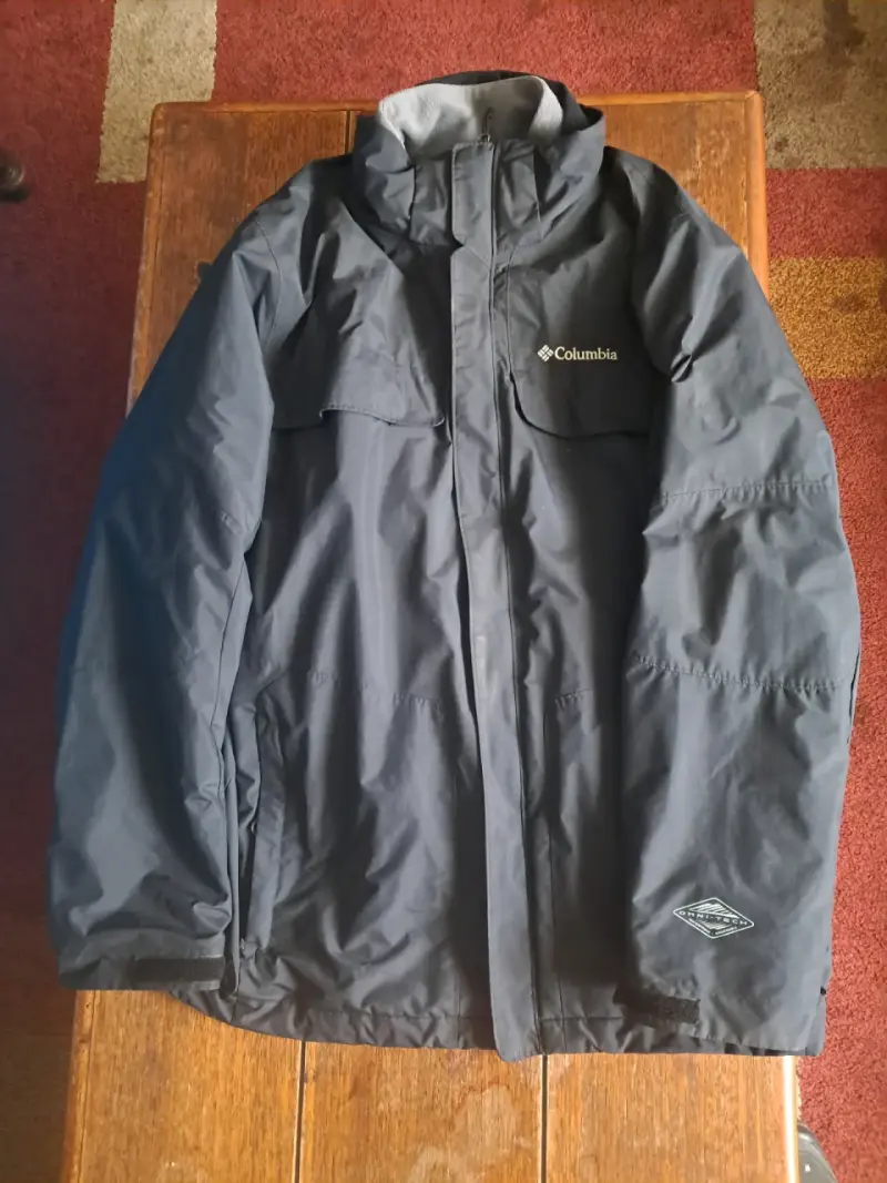 Chaqueta impermeable Columbia negra para hombre - 3