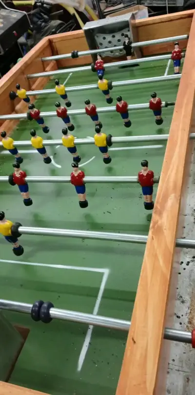 Taca taca de madera para entretenimiento familiar - miniatura 5