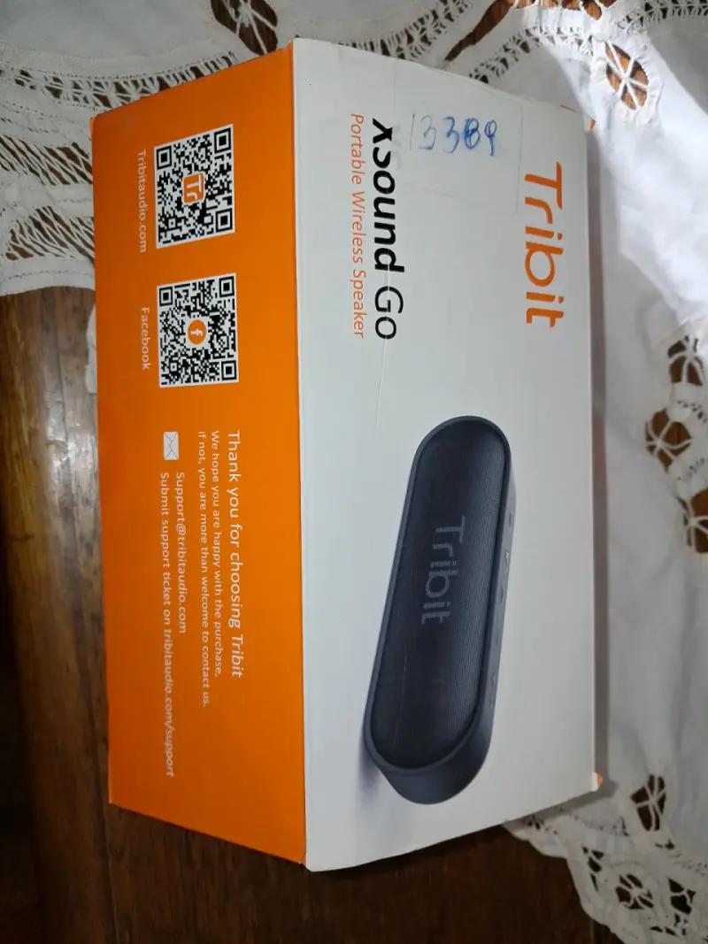 Parlante Bluetooth Tribit portátil negro - 6