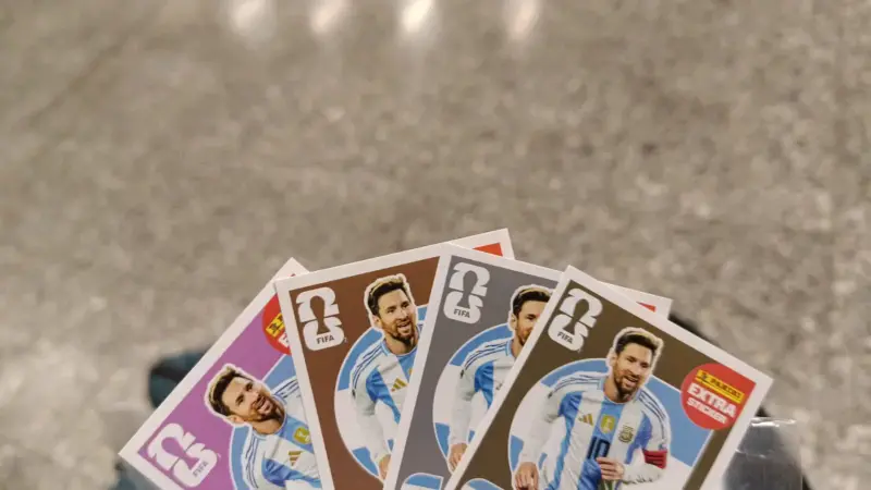 Set de 4 láminas Panini Lionel Messi FIFA - 2