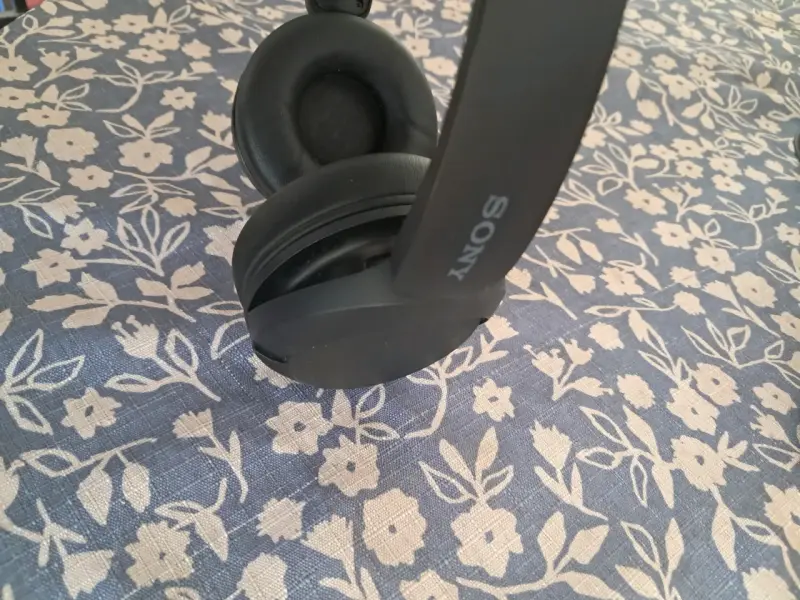 Auriculares inalámbricos negros con cancelación de ruido - 4