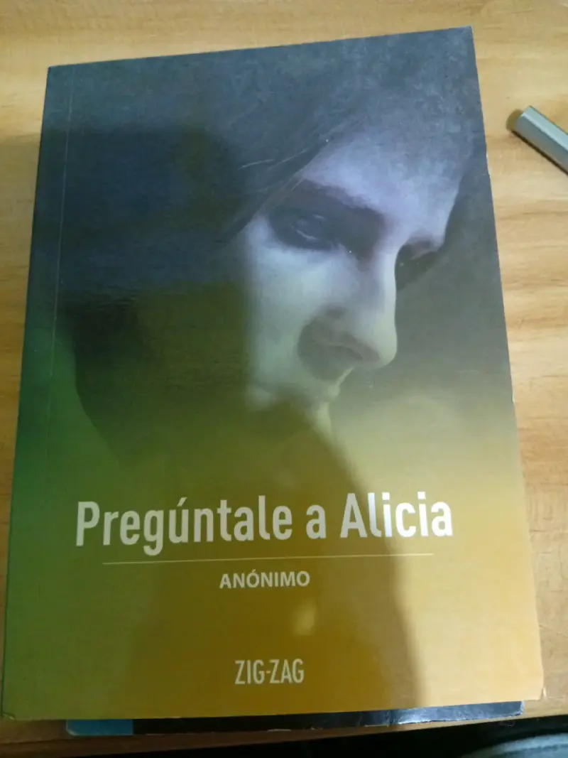 Libro 'Pregúntale a Alicia' Anónimo - 1