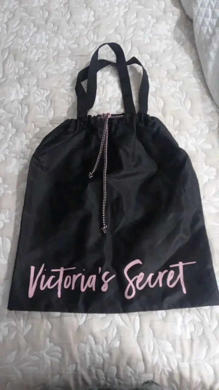 Bolsa de tela negra Victoria's Secret