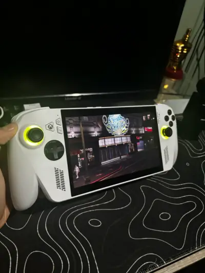 Vendo asus xbox  ROG Ally NUEVA - miniatura 4