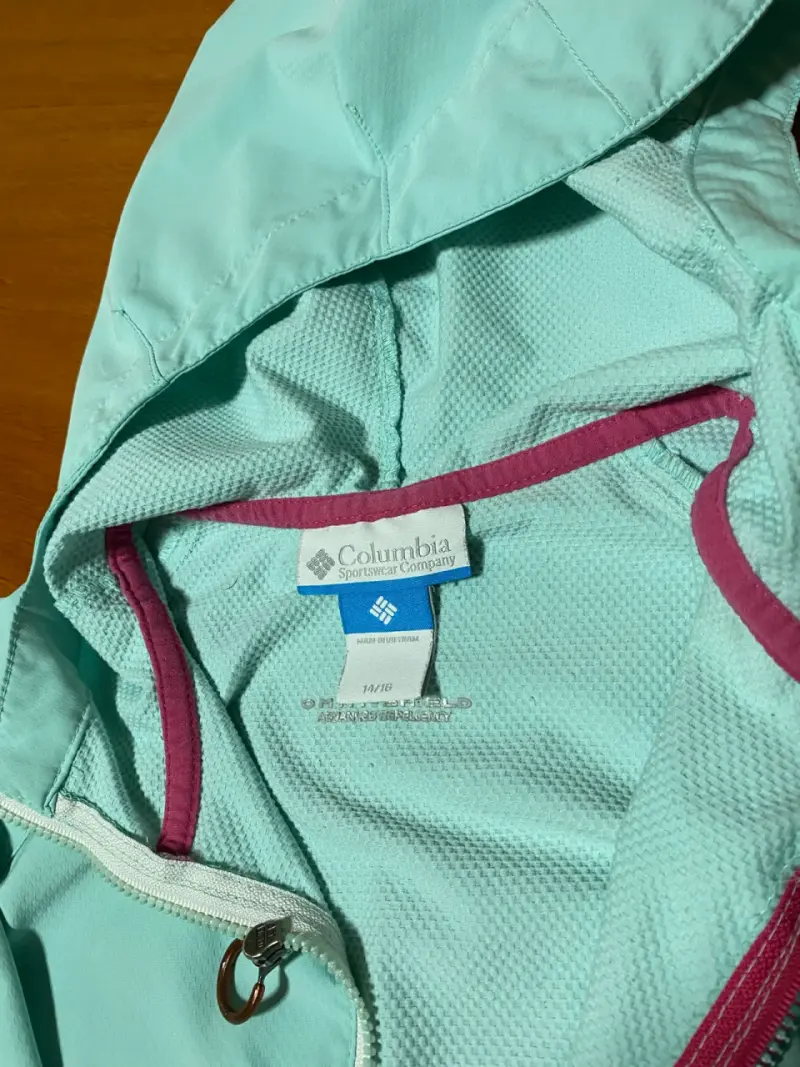 Chaqueta impermeable Columbia turquesa con capucha - 2