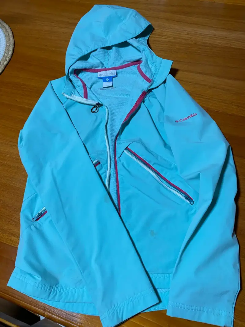 Chaqueta impermeable Columbia turquesa con capucha - 3
