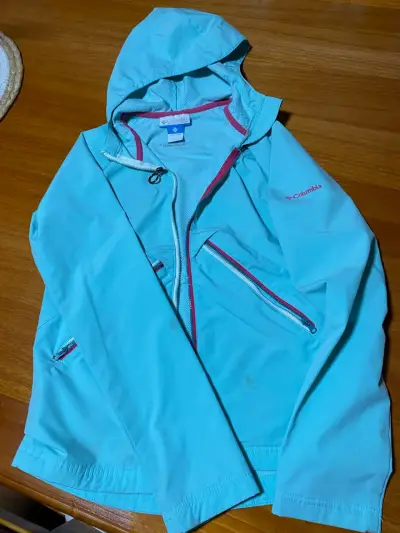 Chaqueta impermeable Columbia turquesa con capucha - miniatura 3
