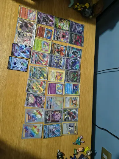 Colección de cartas Pokémon 2017-2022 - miniatura 1