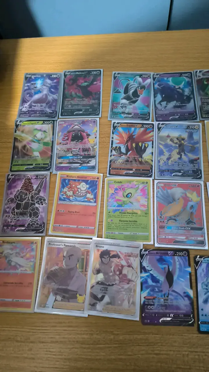 Colección de cartas Pokémon 2017-2022 - 6