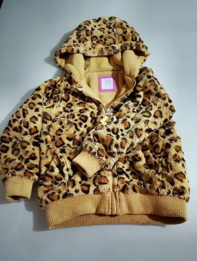Chaquetas y poleron print - miniatura 3