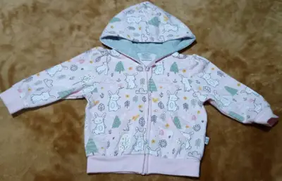 Ropita de bebe niña - miniatura 5