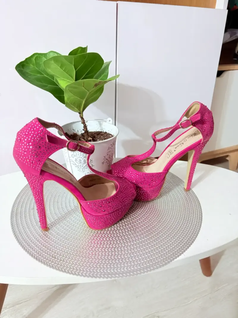 Zapatos pole exotic rosados con brillantes