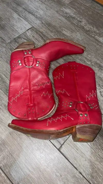 Botas vaqueras rojas de cuero - miniatura 5