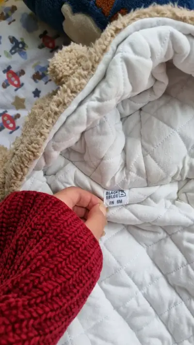 Enterito de bebé polar con diseño de osito - miniatura 2