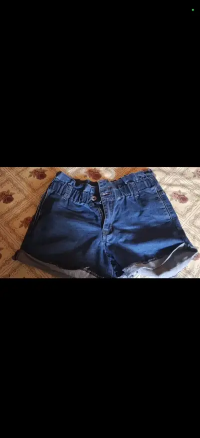 Shorts de mezclilla azul para mujer - miniatura 1