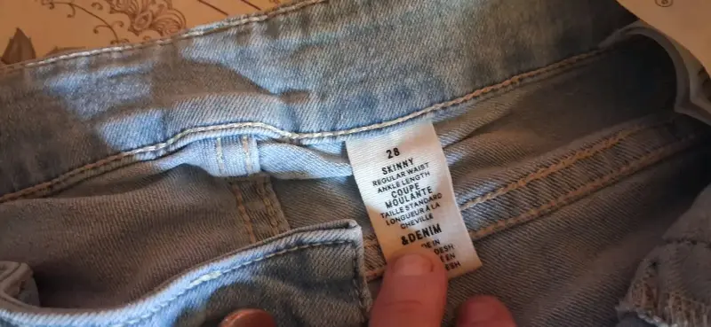 Jeans de mezclilla azul para mujer - 3