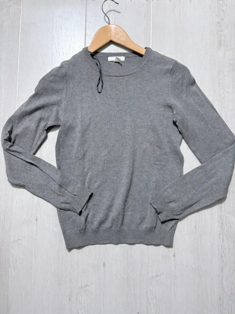 Suéter gris de lana para hombre - 2