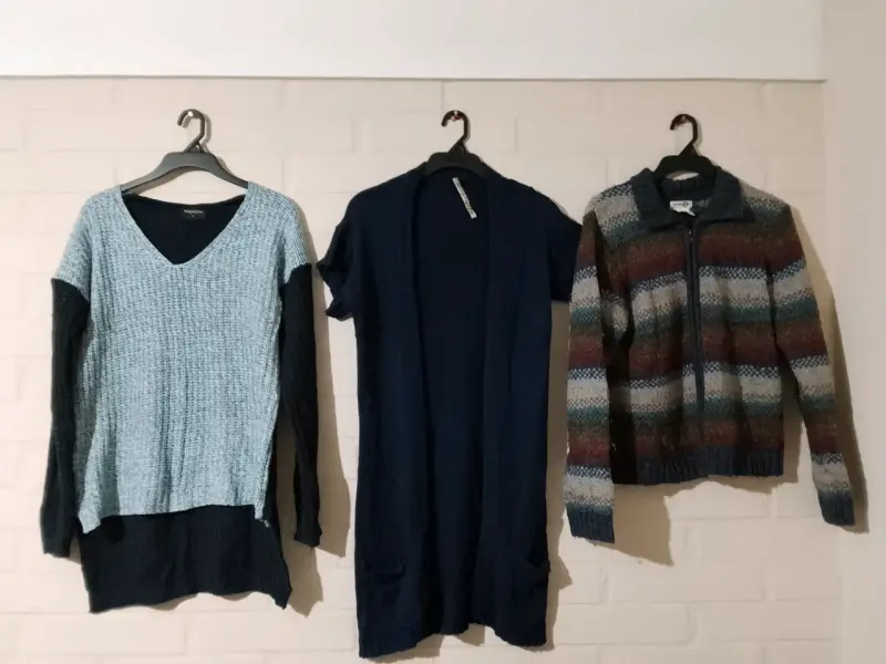 Lote de chaquetas y suéteres de invierno para mujer - 4