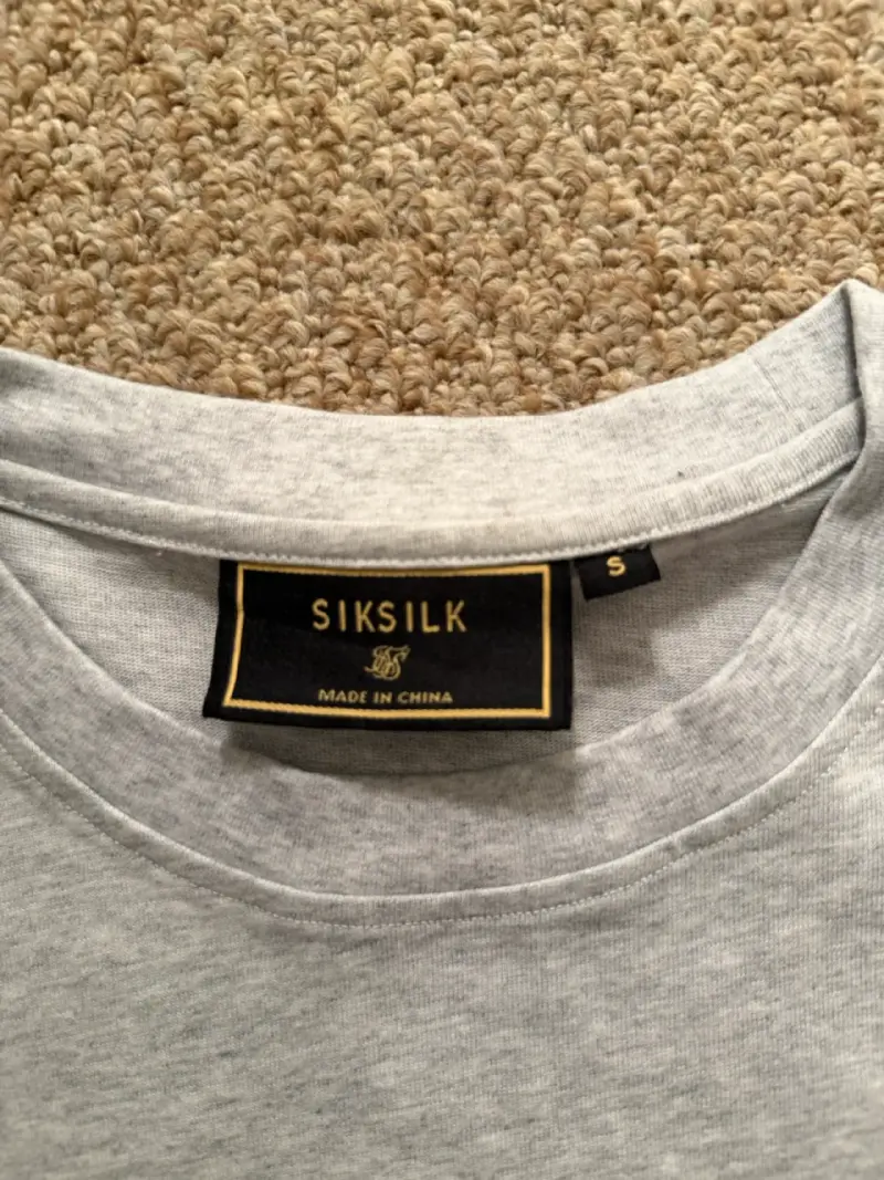 Polera gris para hombre SikSilk Original - 3