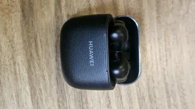 Audífonos Huawei Freebuds SE 3 - miniatura 2