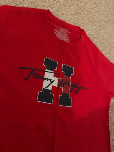 Poleras Tommy Hilfiger azul y rojo niño - miniatura 5