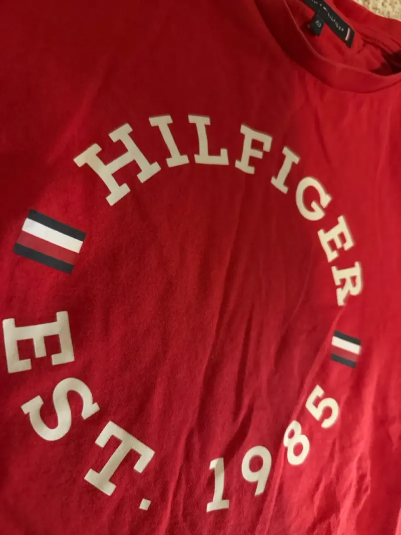 Polera roja Tommy Hilfiger para niño - 3