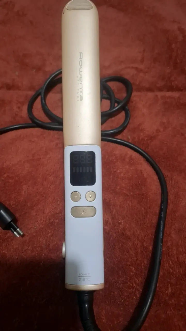 Plancha de Pelo Rowenta Attitude con Pantalla LCD - 4