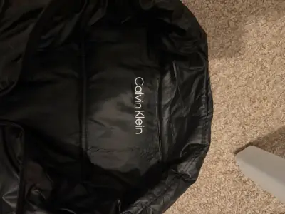 Chaqueta acolchada negra Calvin Klein para hombre - miniatura 4