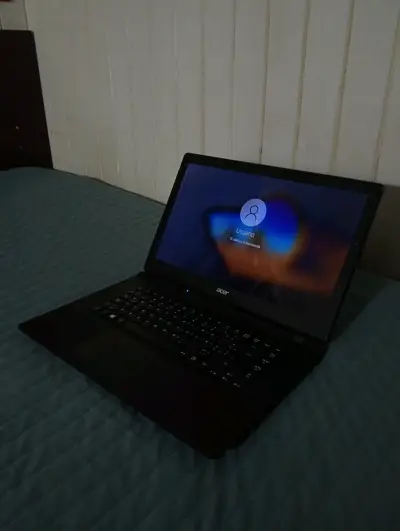 Notebook Acer Aspire Barato - miniatura 1