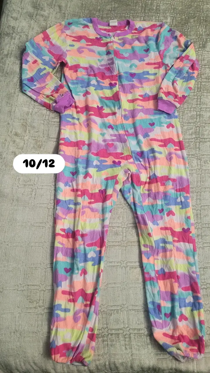 Pijama enterizo infantil multicolor talla 10/12