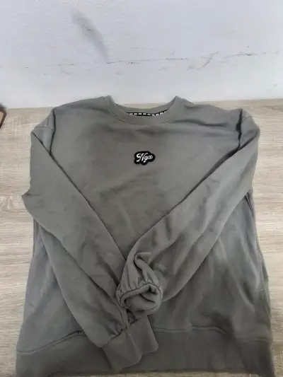 Polerón gris NGX con logo - miniatura 1