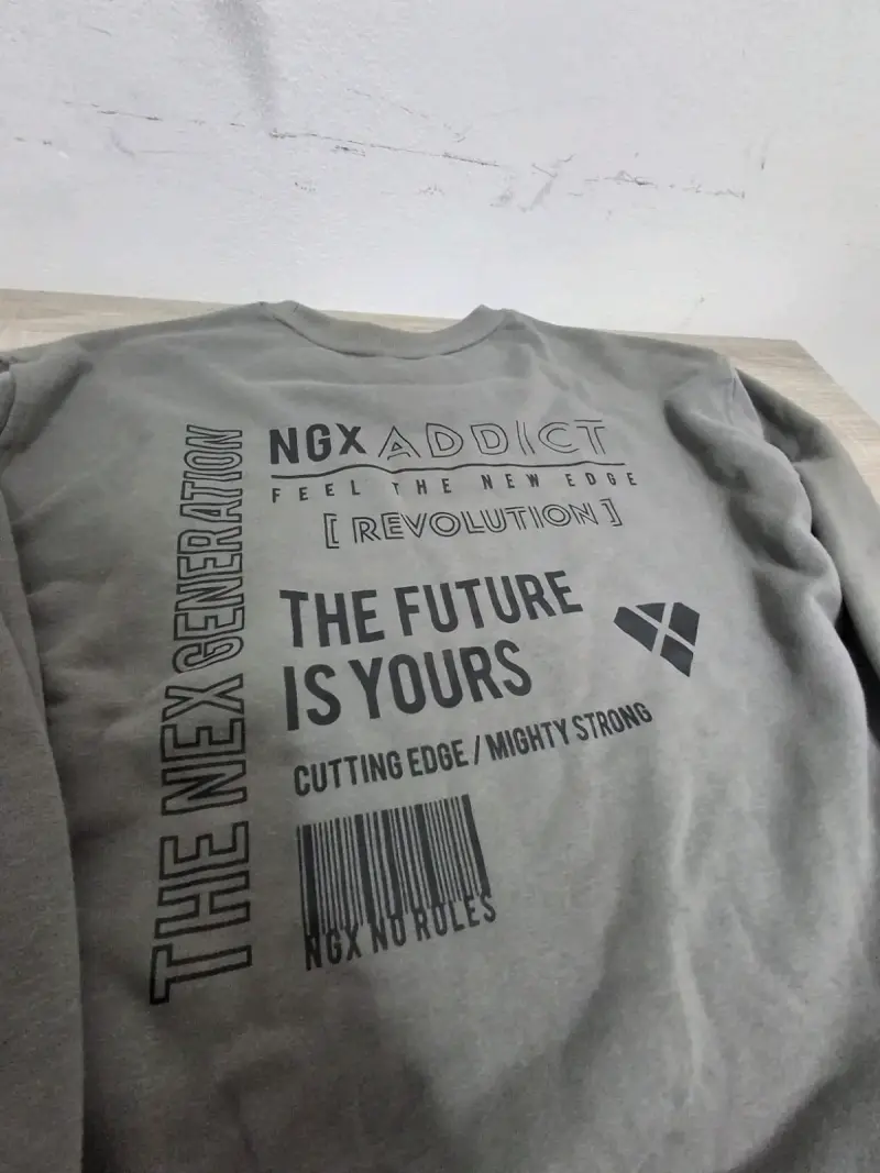 Polerón gris NGX con logo - 4
