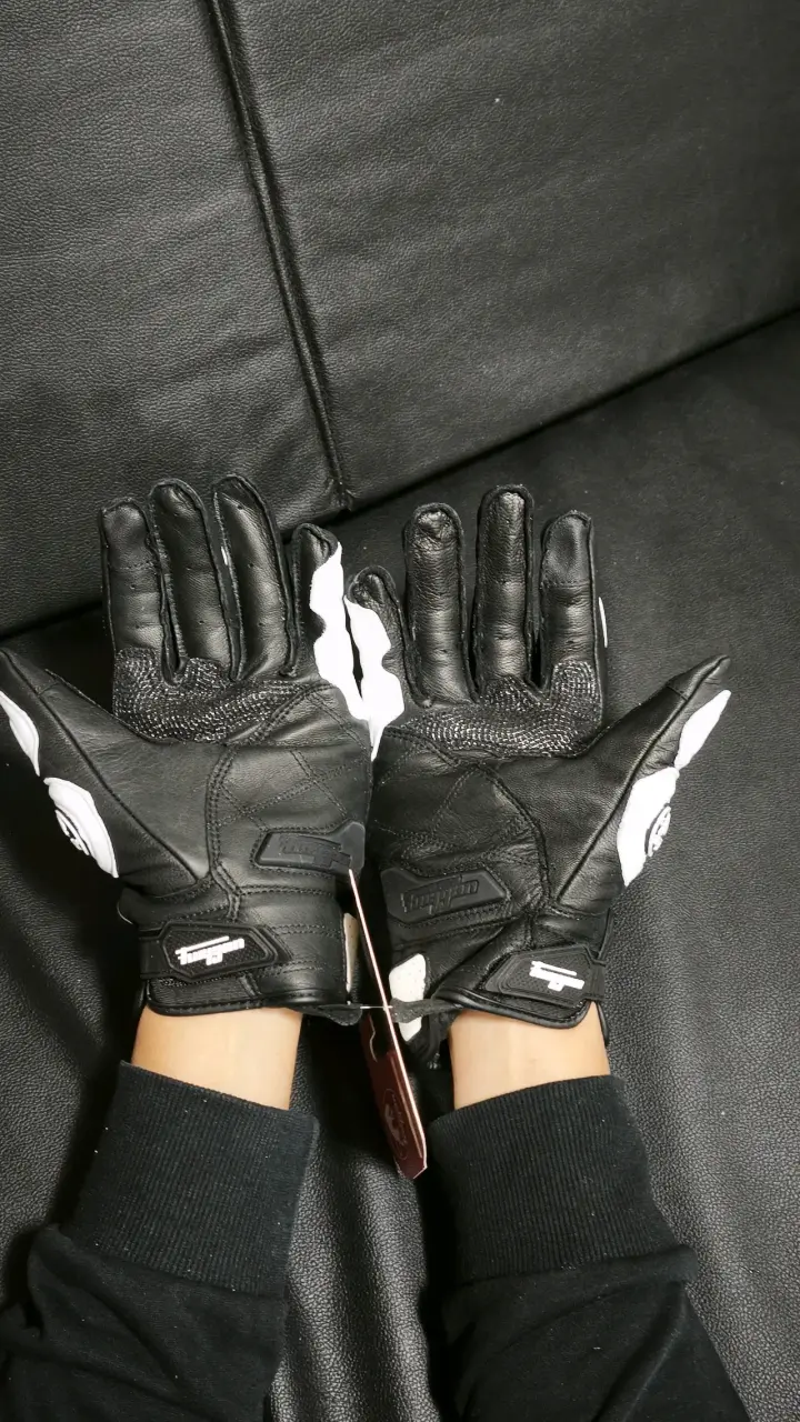 Guantes de moto Furygan $30.000 y 40.000 - 4